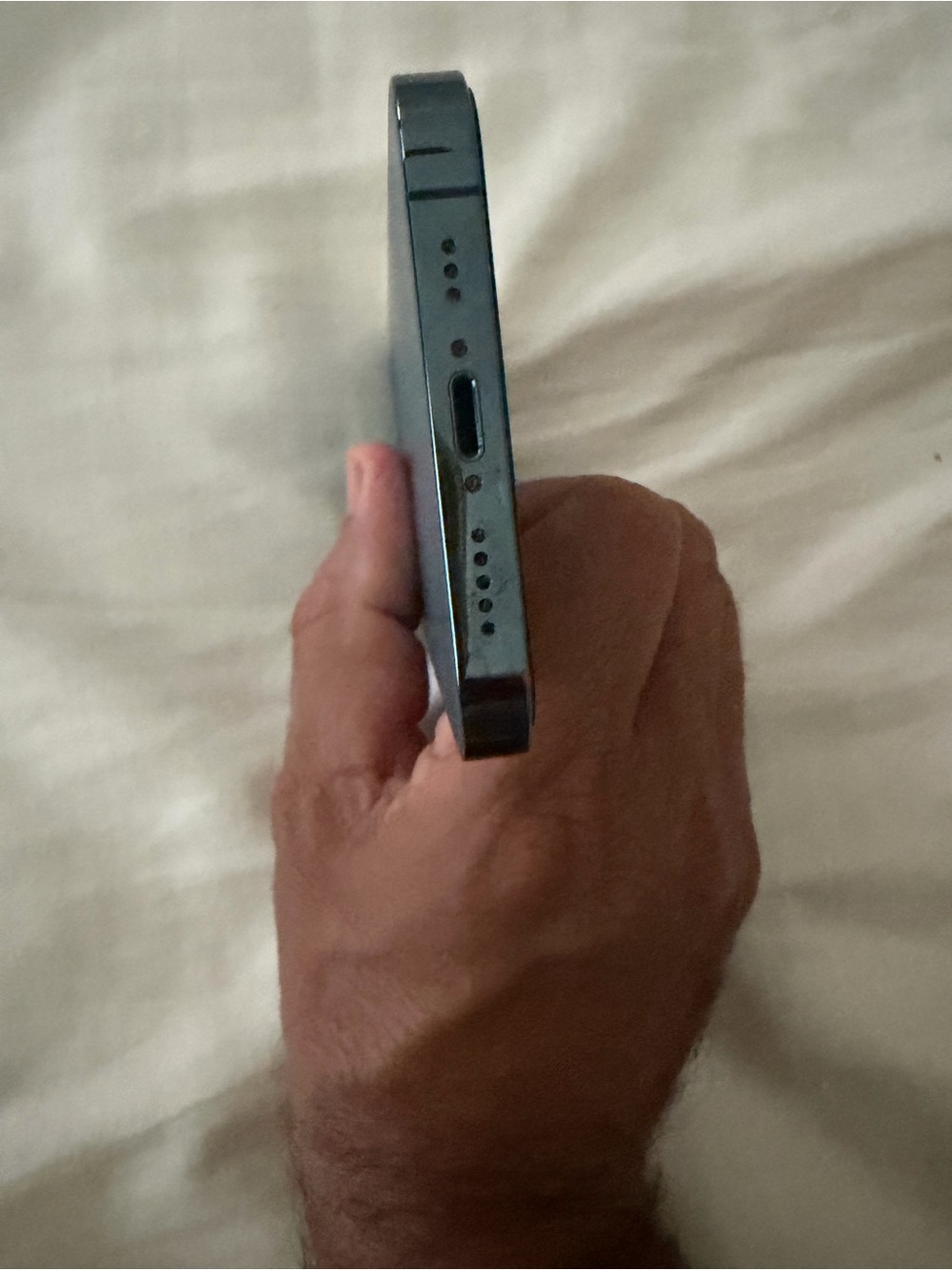 Iphone 12 Pro - Picture 4 of 5